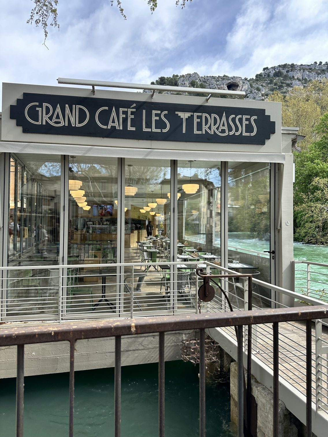 fontaine de vaucluse